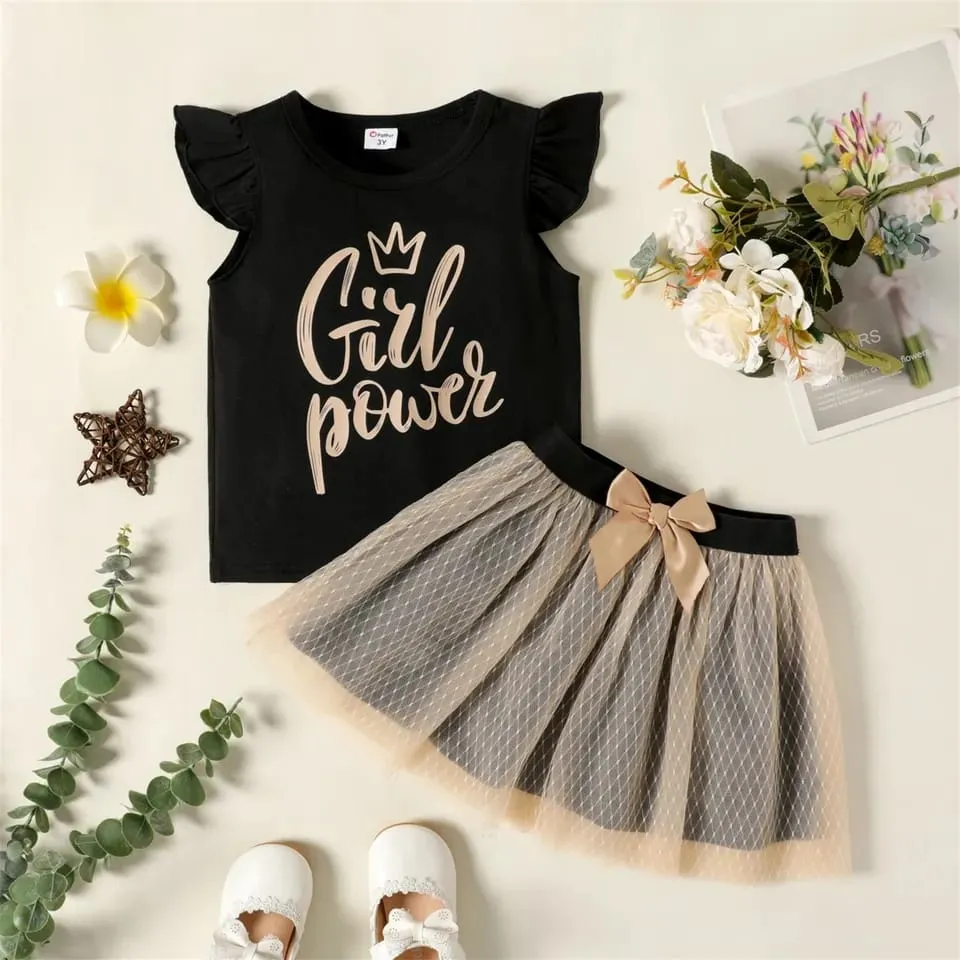 2-piece Toddler Girl Letter Print Flutter-sleeve Black Tee and Bowknot Design Mesh Skirt Set 20319476