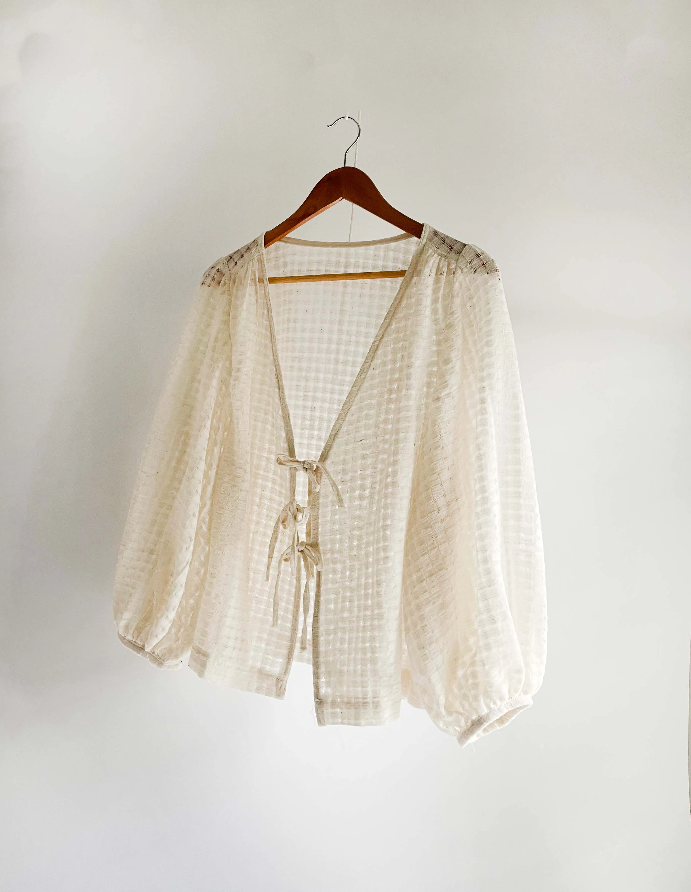 Belle Blouse - Antique white check Linen