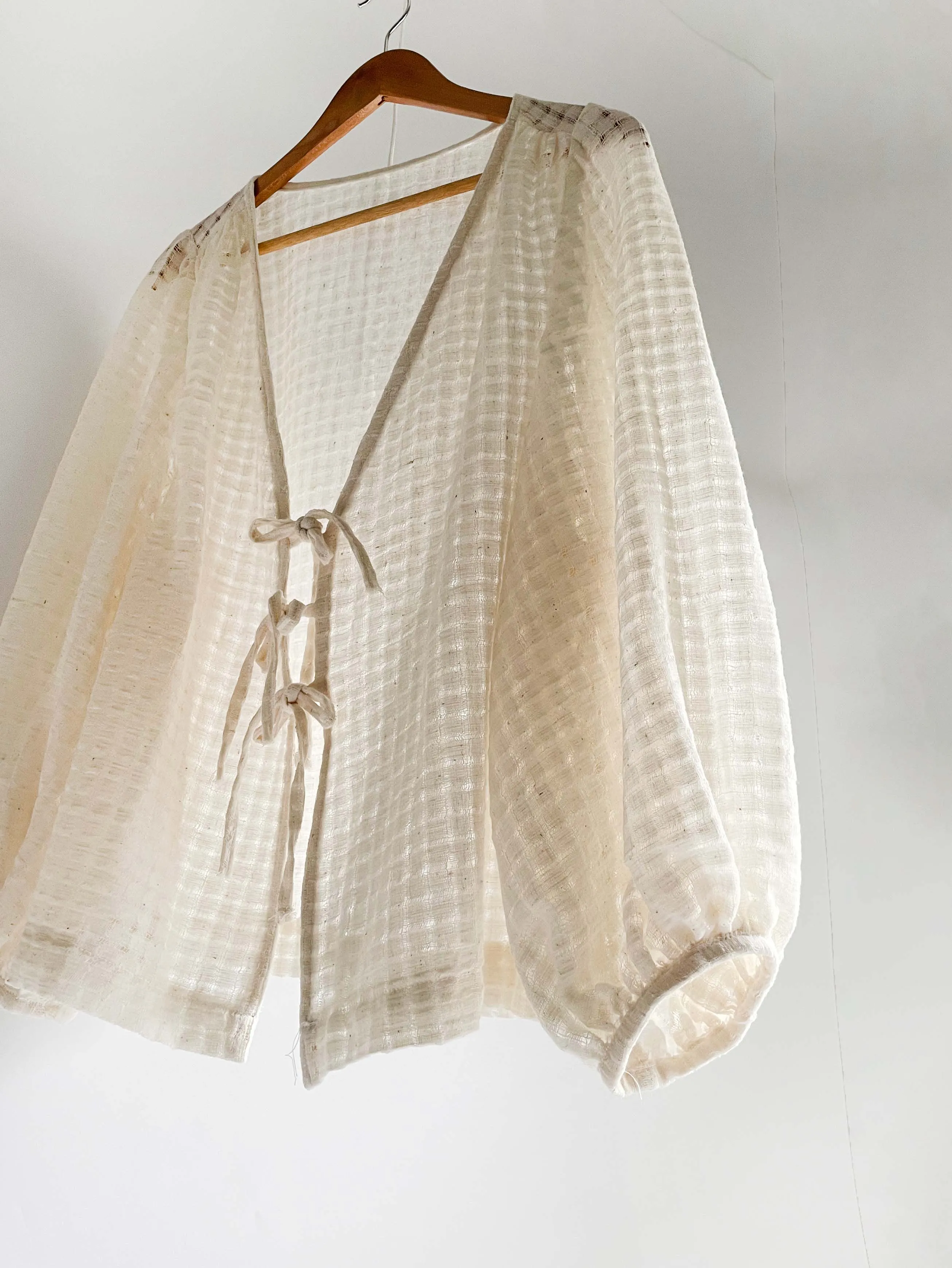 Belle Blouse - Antique white check Linen