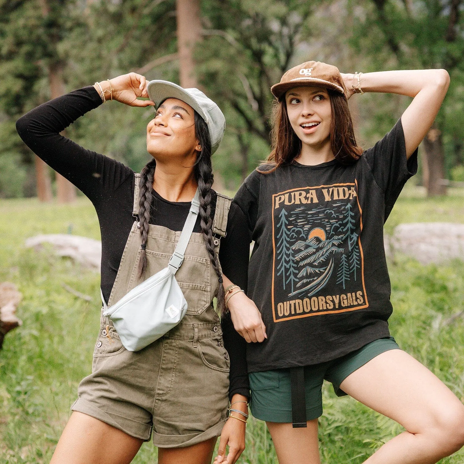 Black Stone Wash Outdoorsy Gals Tee