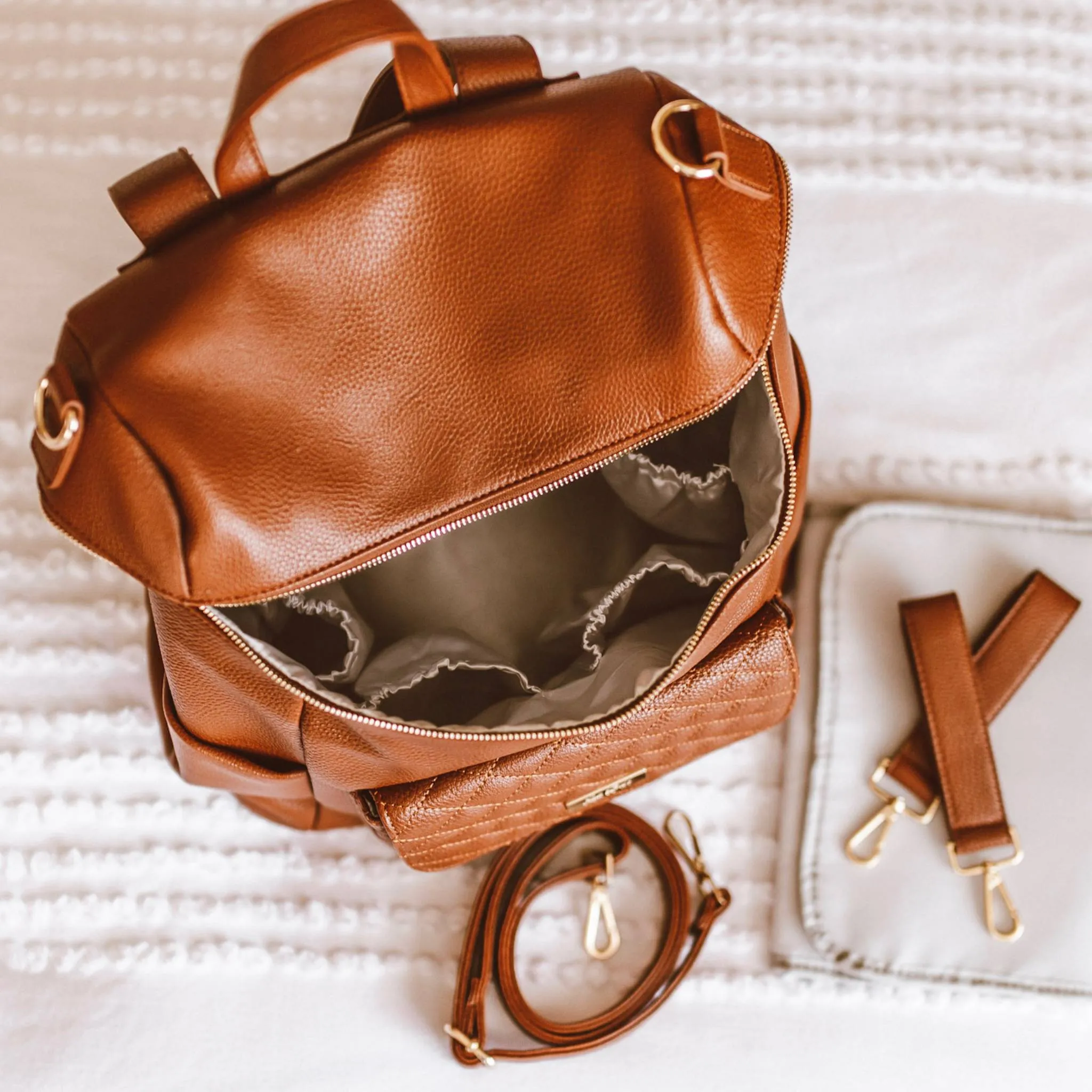 Monaco Diaper Bag | Caramel Brown