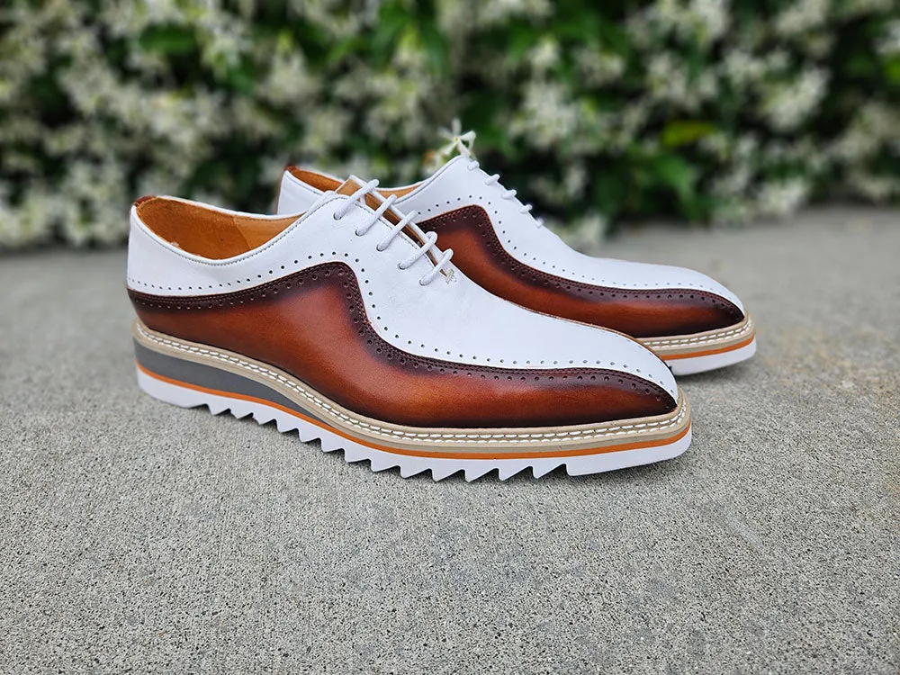 Stylish Two-Tone Brogue Oxford